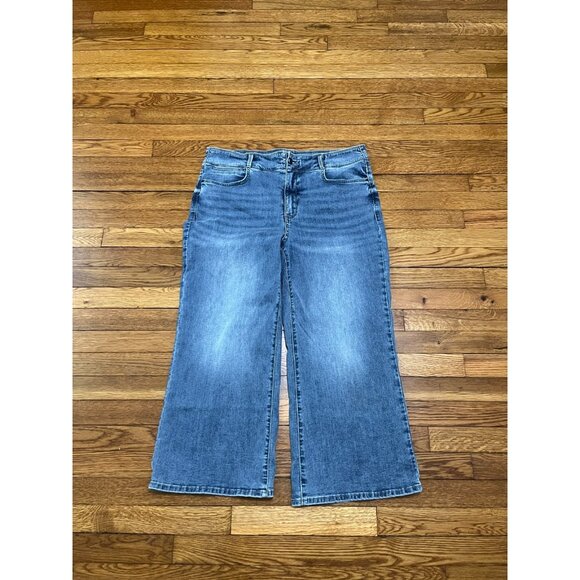 NYDJ Jeans Cool Embrace Wide Leg Denim Capri Jeans Women's Plus Size 16L - Picture 1 of 4